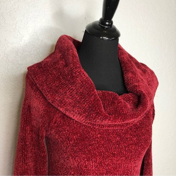 WHBM dark red velour chenille knit cowl neck off shoulder sweater Medium Petite - Picture 2 of 14